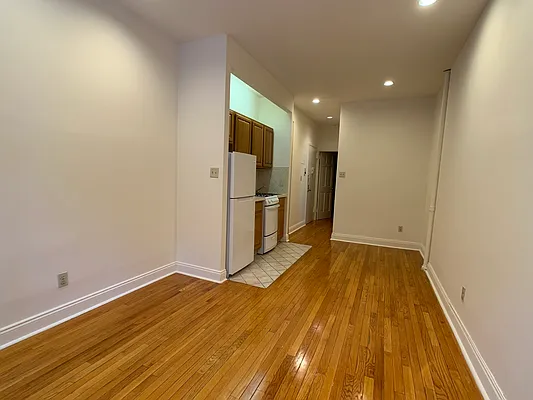 Rented by J & L Holding Corporation | media 16