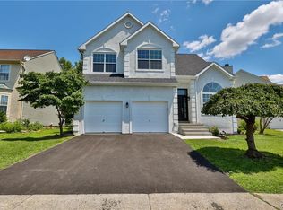 283 Lenape Trl, Allentown, PA 18104