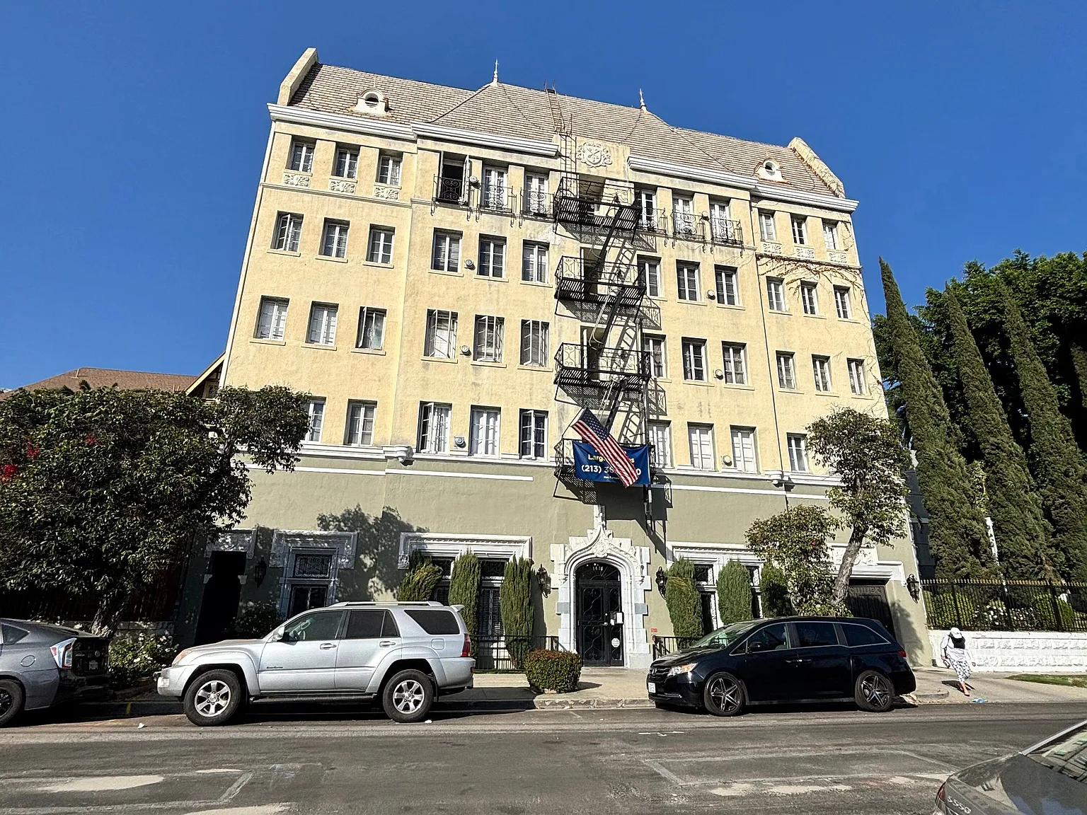 Terrace Castle — Photo 1