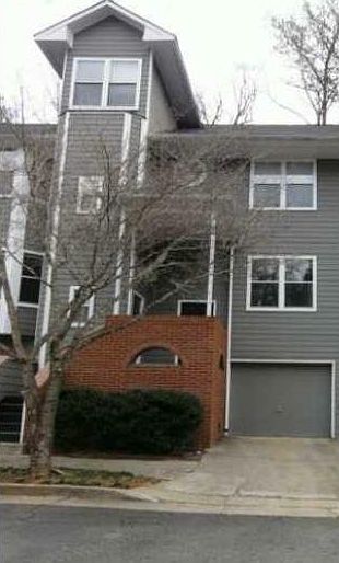 Stylish townhouse