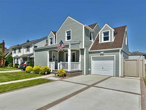 2nd image of 19 Alexine Ave