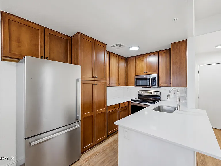 4608 W Maryland Ave #1180 — Photo 7