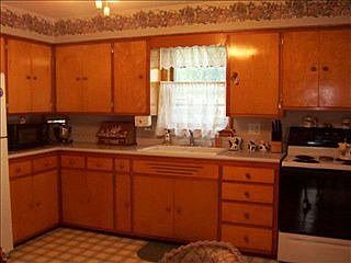 3rd image of 240 E Perrin Ave