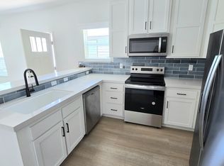 Lakeside Village, Thousand Oaks, CA 91362
