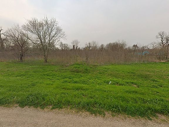 2nd image of Fern Ln