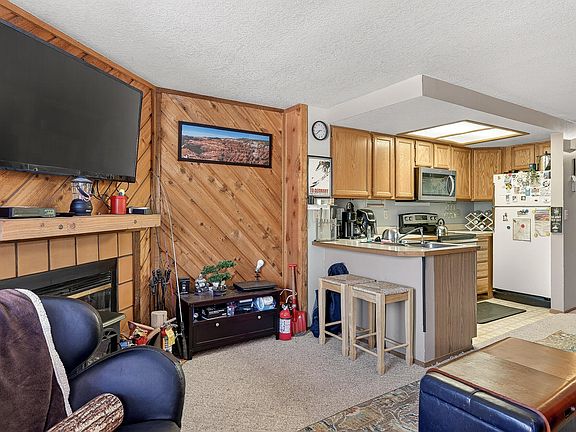 5th image of 464 N North Rd #143-A107