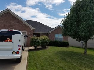 113 S Raymond Ave, Trafalgar, IN 46181