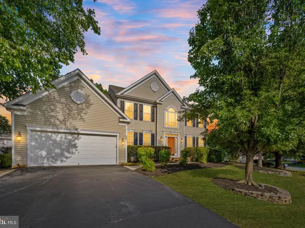 5601 Heritage Hills Cir, Fredericksburg, VA 22407