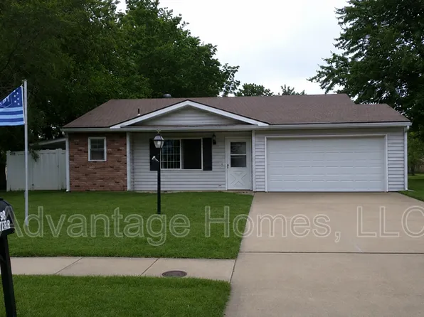 9926 W 88th Ter, Overland Park, KS 66212