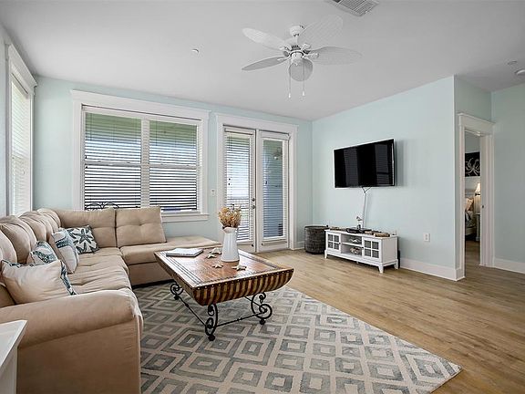 4th image of 26411 Cat Tail Dr Unit 101