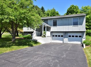 44 Dove Dr, Ithaca, NY 14850