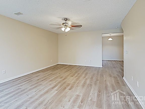 2nd image of 7722 Ellis Dr