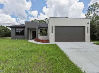 722 Roosevelt Ave, Lehigh Acres, FL 33936