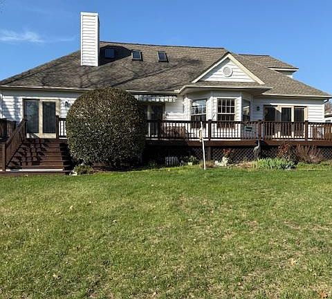 2nd image of 28642 Clubhouse Dr