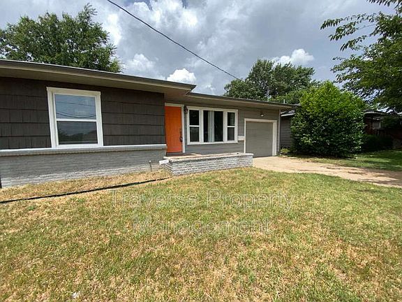 3rd image of 3032 Marys Ln
