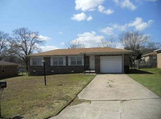 2212 Birch St, Van Buren, AR 72956