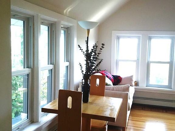 4th image of 3 Old Wood Rd