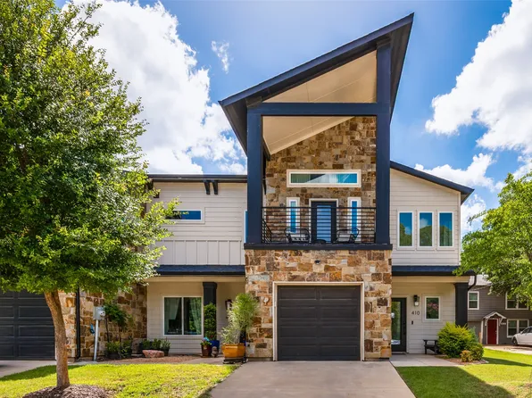 410 N Pecan St, Arlington, TX 76011