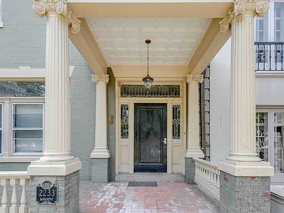 3rd image of 2233 Monument Ave APT 3