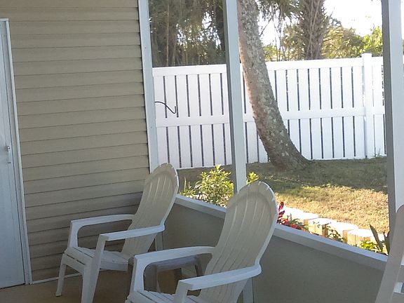 5th image of 266 Seabreeze Dr