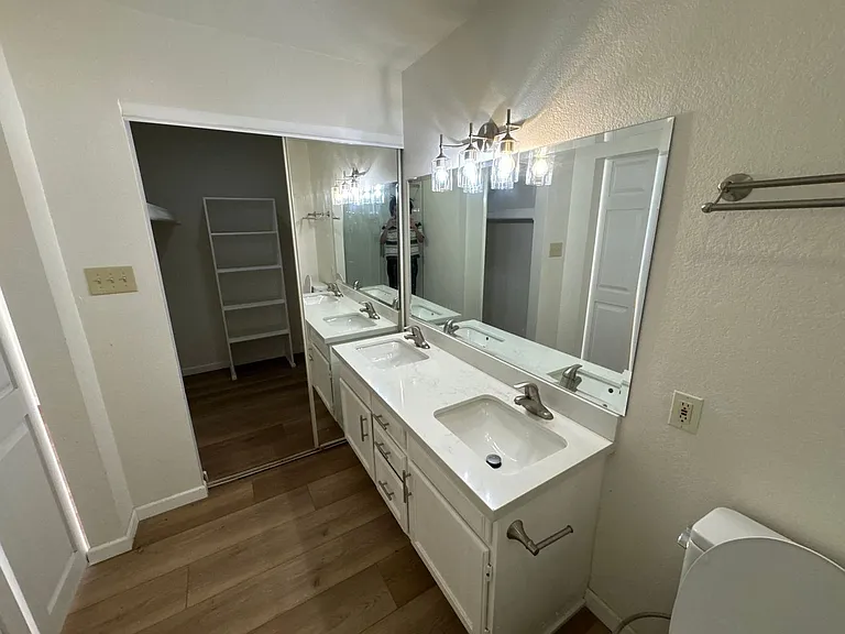 9345 N 92nd St #107 — Photo 13