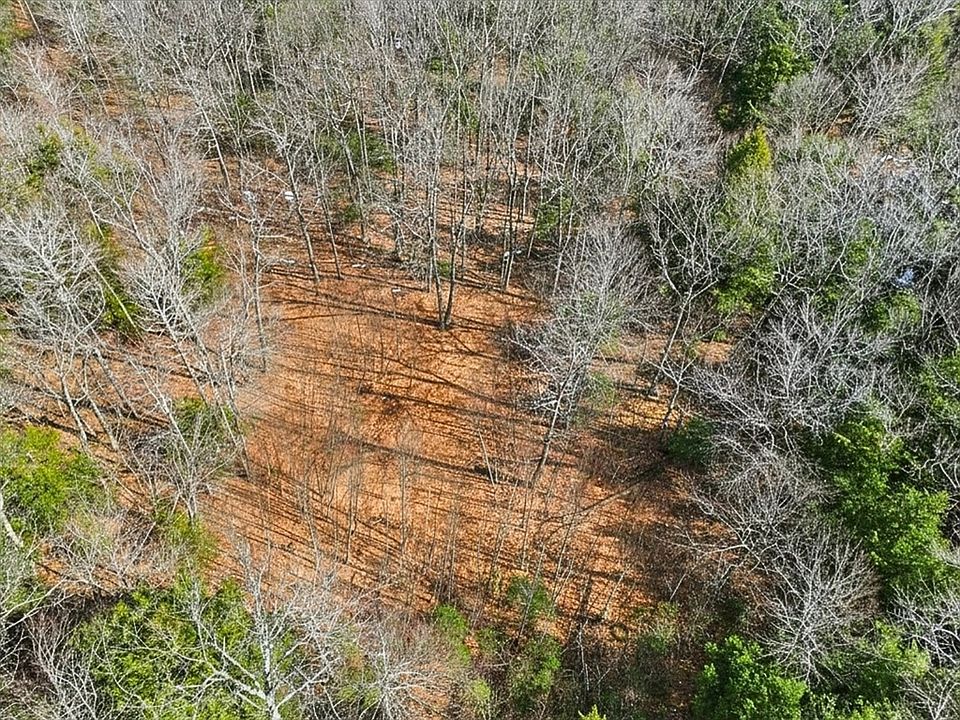 1st image of 8 Hemlock Rd