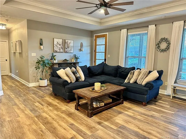 1525 Clark Ct — Photo 13