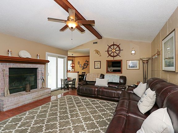 2nd image of 1517 Galvani Dr