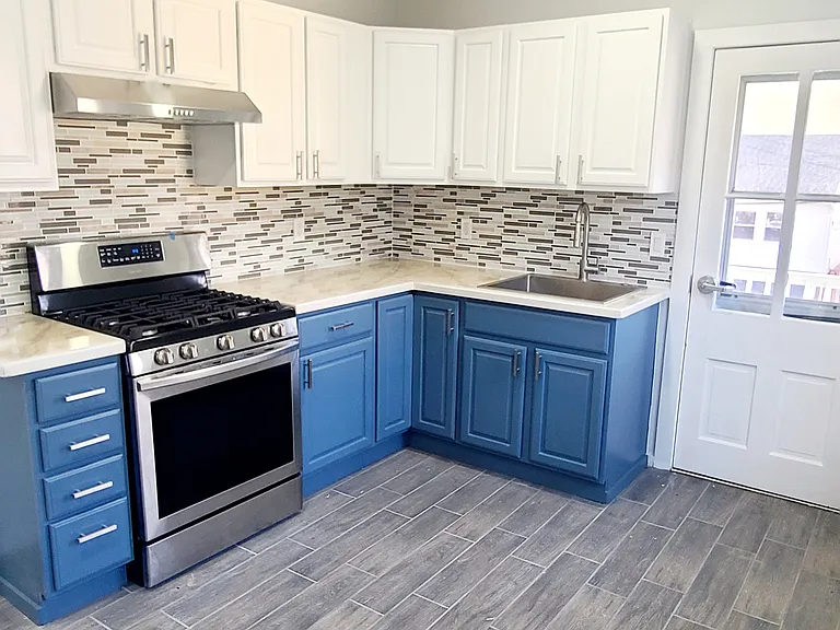 73 Oak Ln #2 — Photo 10