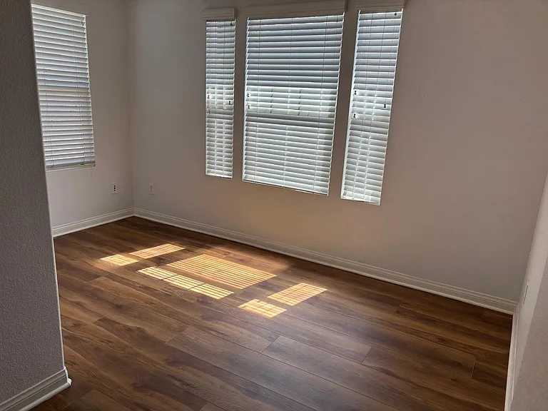 2136 Copper Leaf Ct — Photo 22
