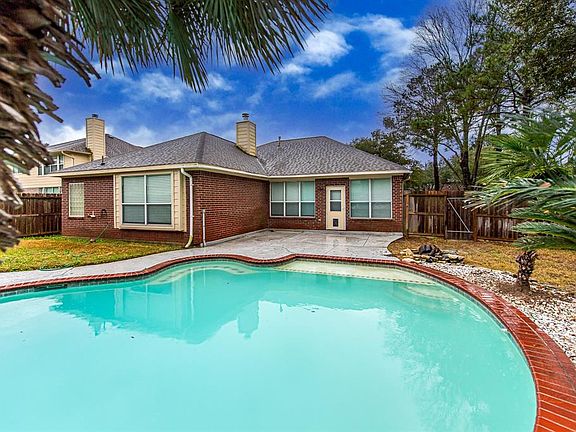 2nd image of 12118 Canyon Glen Drive