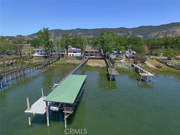 3rd image of 2525 Lakeshore Blvd
