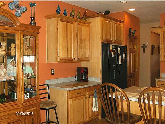 5th image of 1660 Westfield Dr