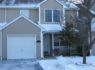 22 Sparrow Ridge Rd, Carmel, NY 10512