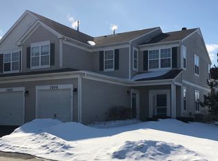 3098 Falling Waters Ln, Lindenhurst, IL 60046