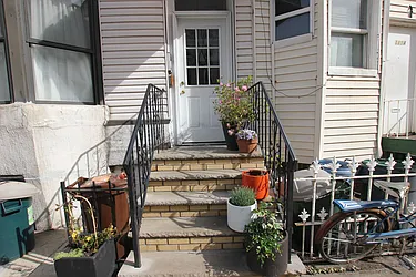 Rented by Bedford 6 Real Estate