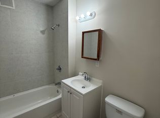 29 Redding St FLOOR 3, Hartford, CT 06114