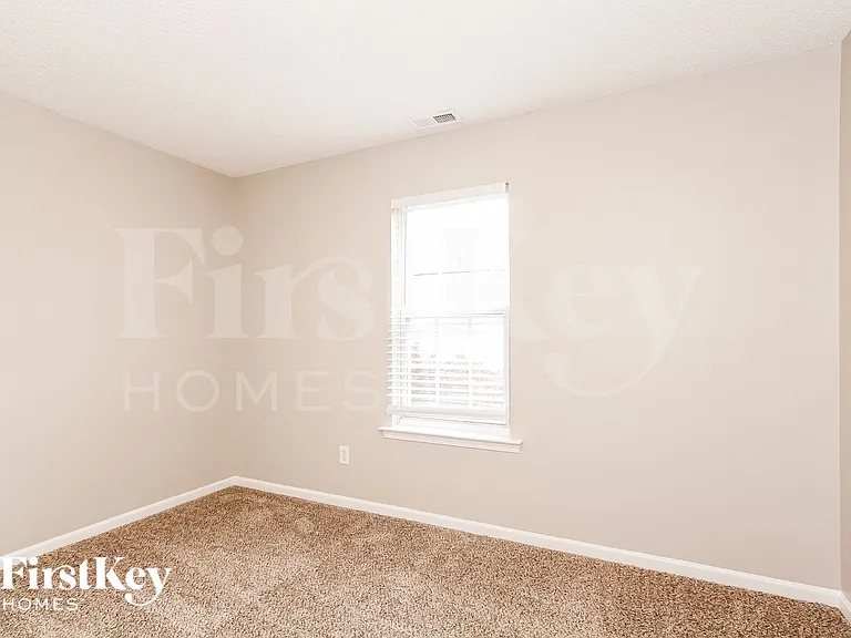 164 Silver Birch Ln — Photo 11
