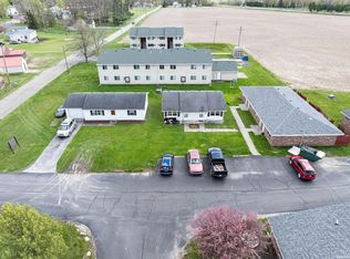 405 Rennaker St, La Fontaine, IN 46940