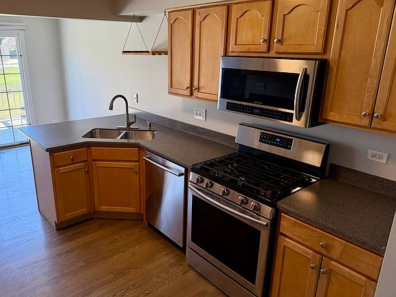 4th image of 14137 Sterling Dr