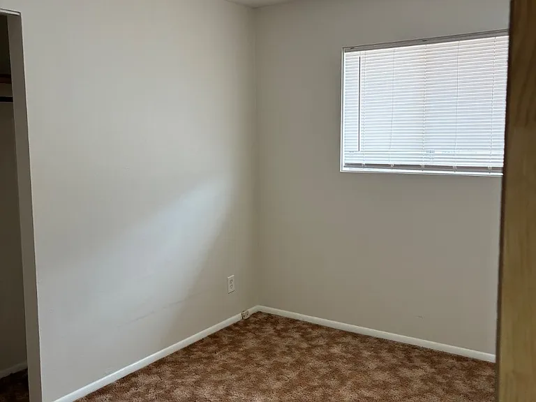Unit Photo