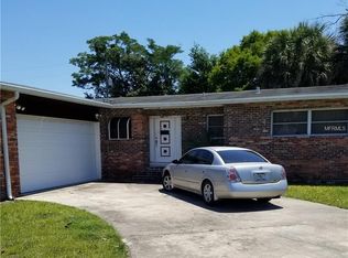 811 W Lake Mann Dr, Orlando, FL 32805
