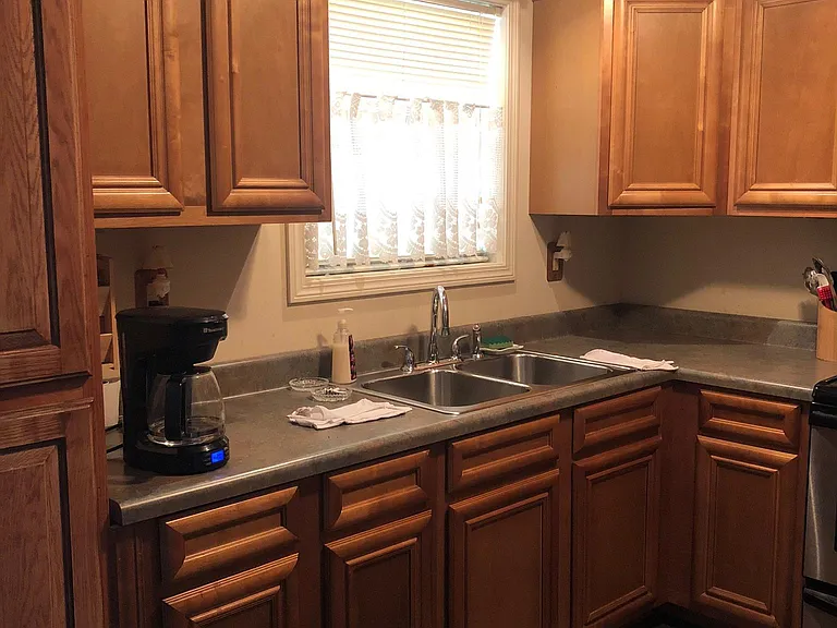 143 Simmons Dr — Photo 9