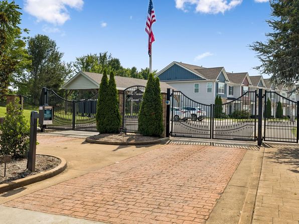 1045 Enclave Ave #1045