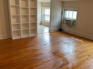 826 Pine St APT 4C, Philadelphia, PA 19107