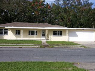 1505 N Highland St, Mount Dora, FL 32757