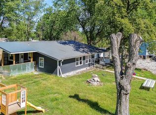 4824 Dauderman Rd, Alhambra, IL 62001