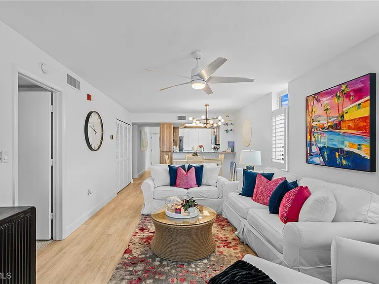 9415 Gulf Shore Dr #501 — Photo 13