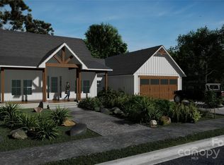 55 Haywood Crossing Dr, Hendersonville, NC 28791