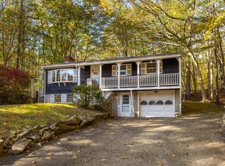 17 Dunlea Ave, Kittery, ME 03904